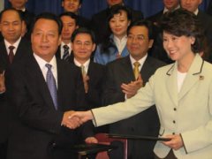 中美劳动部长会谈 签署两国劳动合作联合声明